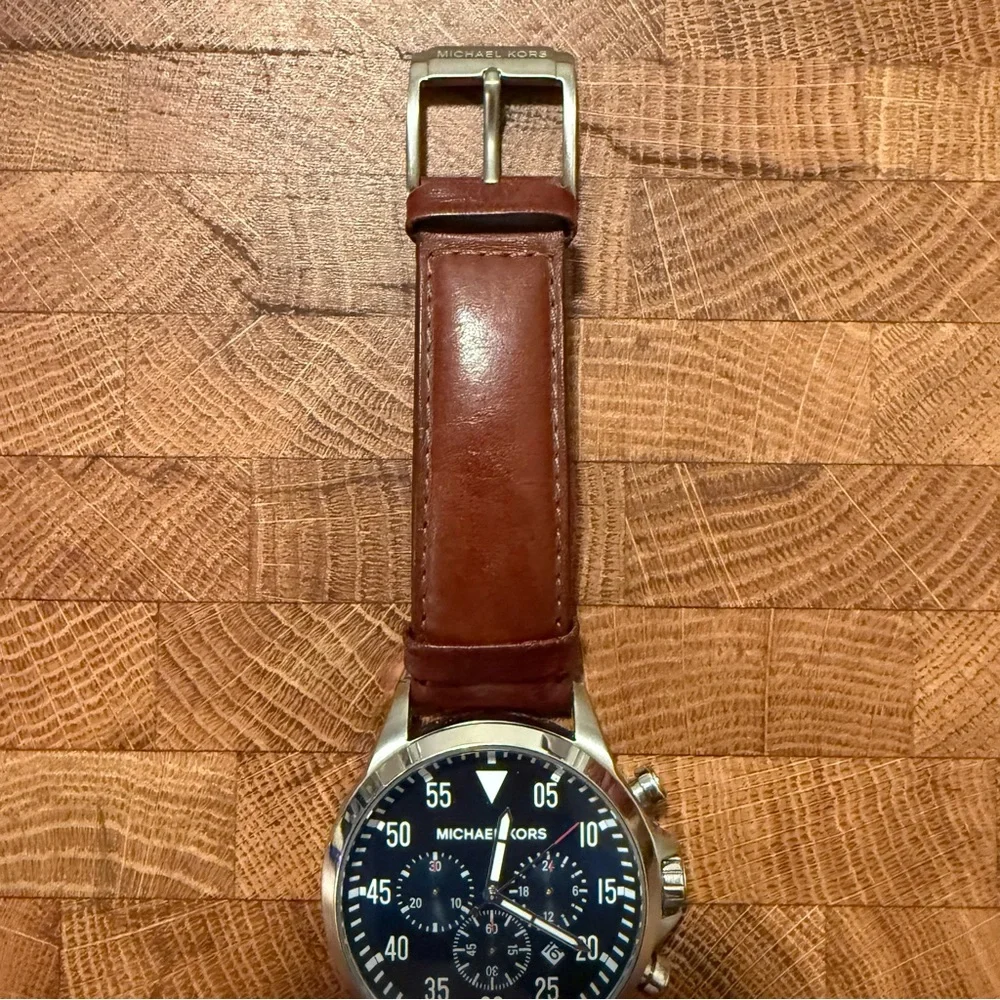 Michael Kors Black Dial with Brown Leather Strap Watch - Picture 6 of 6